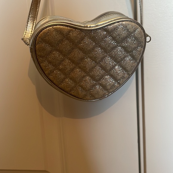 Silver glittery heart purse - Picture 4 of 6